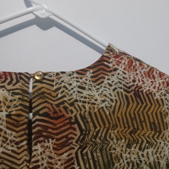 Notations Clothing Co. Women's Lightweight Short Sleeve Blouse Size Large - Picture 6 of 9